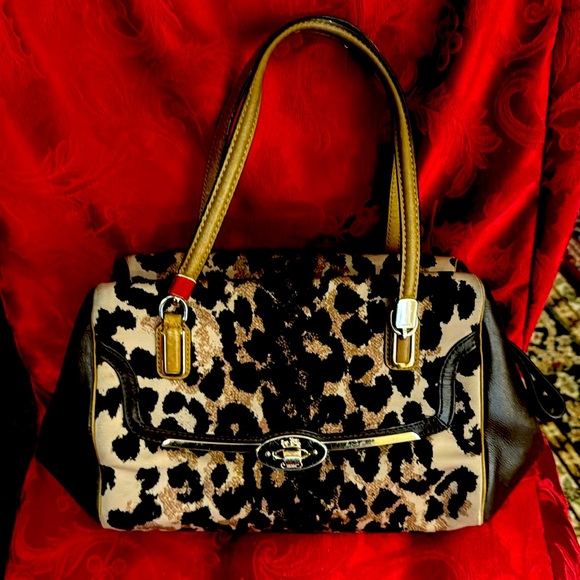 Coach Shoulder Bag Animal Print Canvas &  Brown Leather Good Condition - Picture 1 of 9